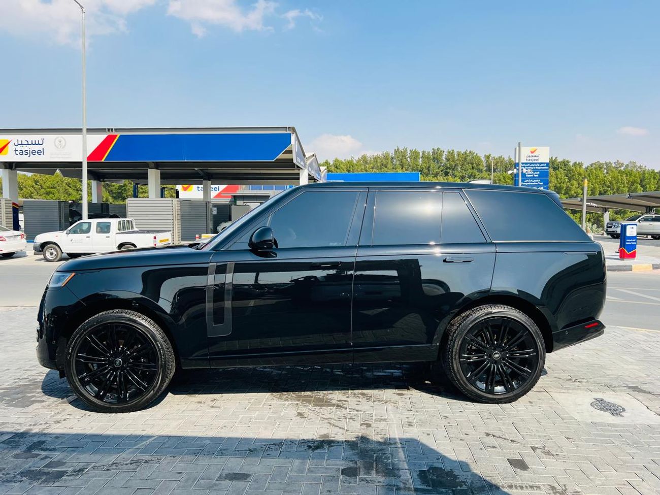 Land Rover Range Rover SE P530 4.4L