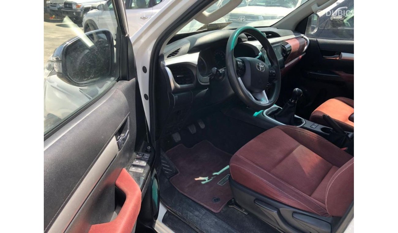 Toyota Hilux MANUAL   GEAR 4X4