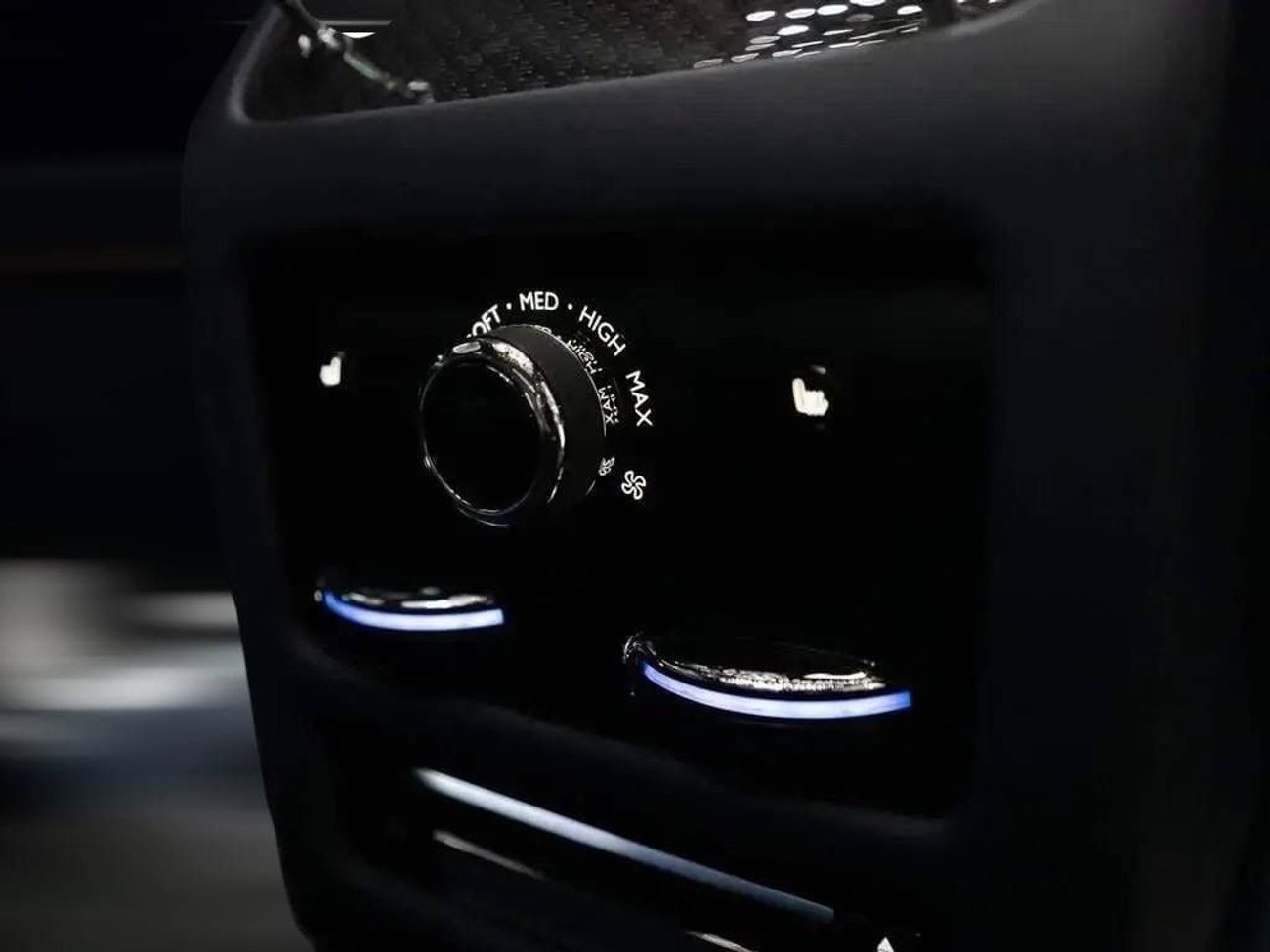 رولز رويس جوست Black Badge