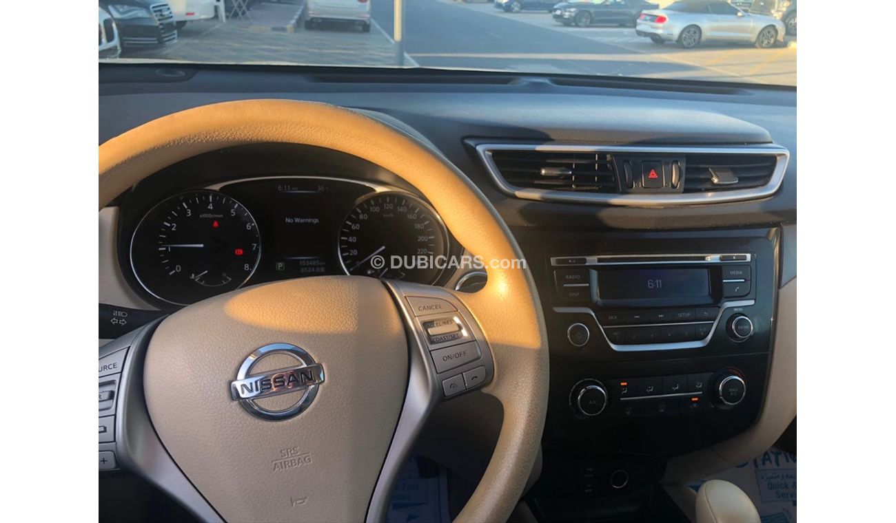 Nissan XTrail Nissan XTrail model 2015 GCC car prefect condition full service full option low mileage