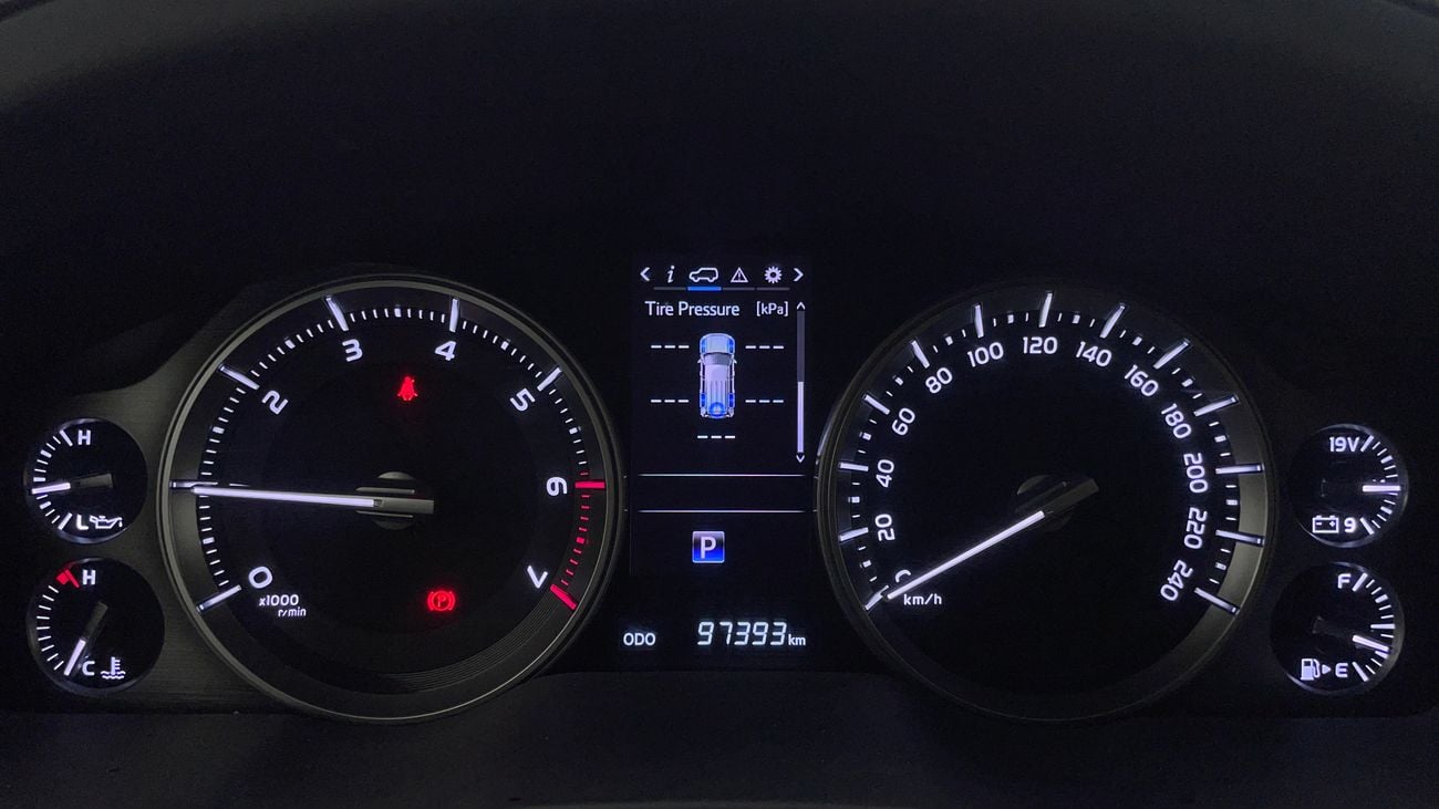 تويوتا لاند كروزر GXR GT 4 | بدون دفعة مقدمة | اختبار القيادة في المنزل