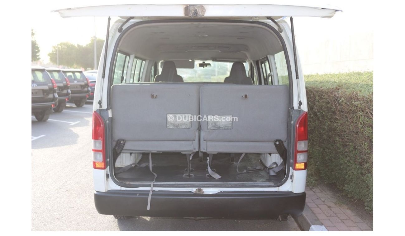 Toyota Hiace TOYOTA HIAC MIDROOF 2010 ( 15 PASSENGER ) PETROL ENGINE