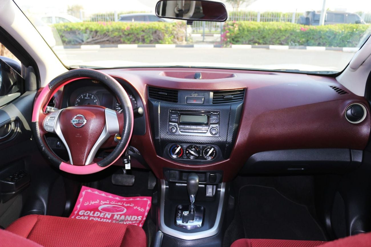 Nissan Navara G 2.5L 4WD A/T NISSAN NAVARA 2019 FULL AUTOMATIC GCC 4X2