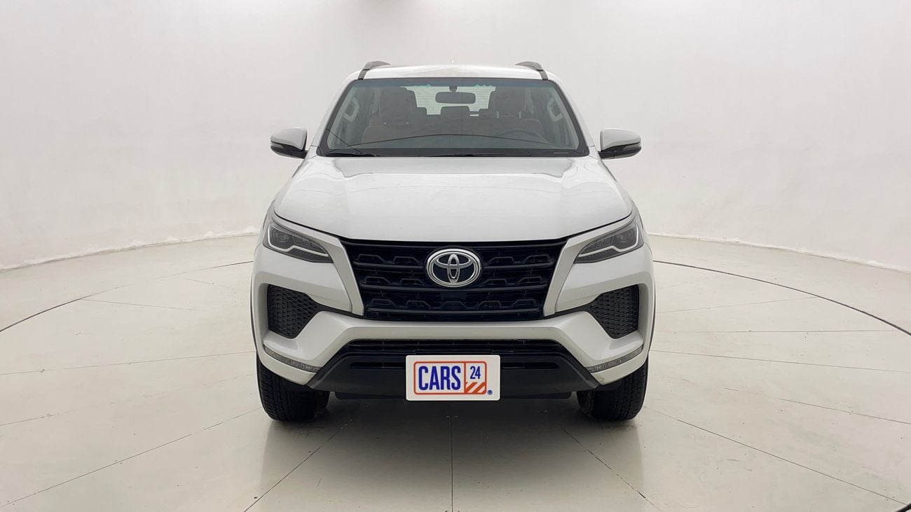 تويوتا فورتونر EXR 2.7 | بدون دفعة مقدمة | اختبار القيادة في المنزل