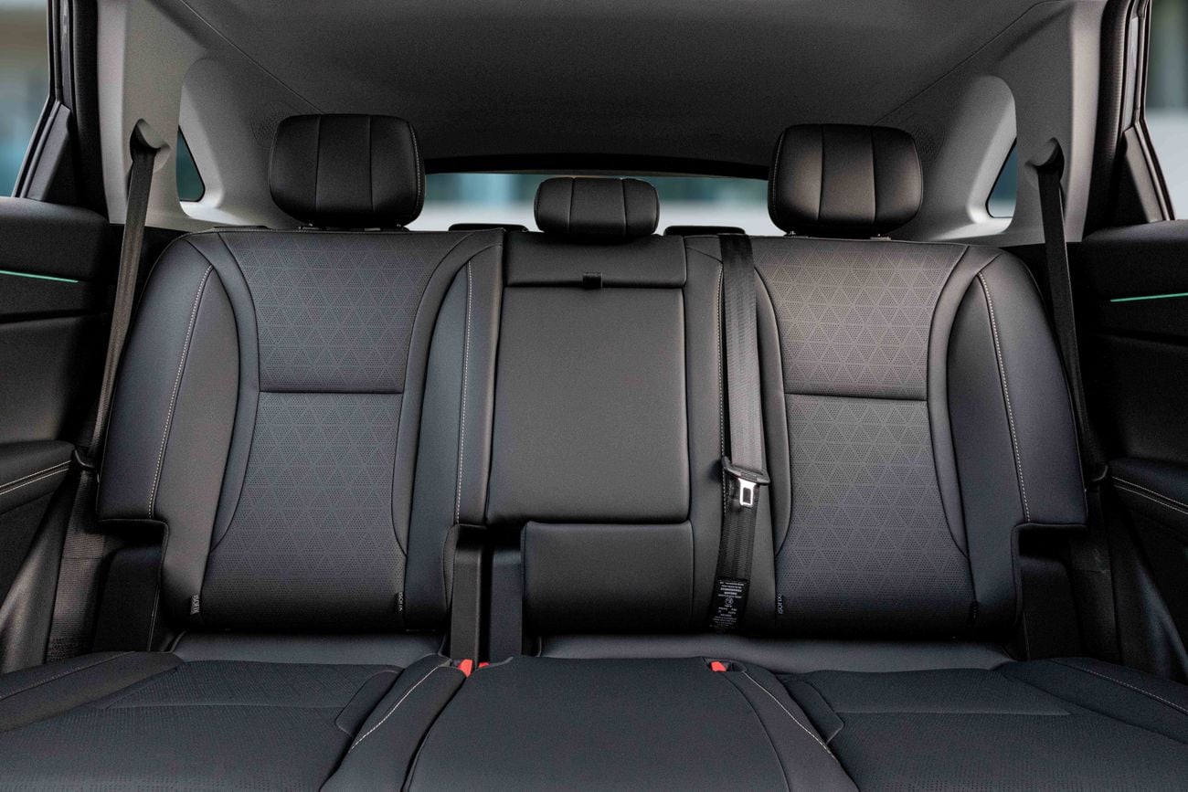 كايي X7 X7 | 2,018 P.M | 0% Downpayment | Hybrid | Brand New | Kaiyi Warranty!