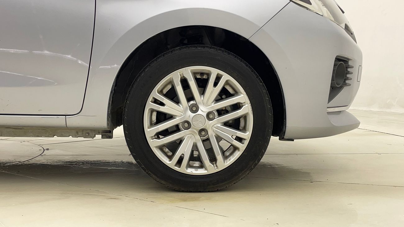 Mitsubishi Attrage GLX HIGHLINE 1.2 | Zero Down Payment | Home Test Drive