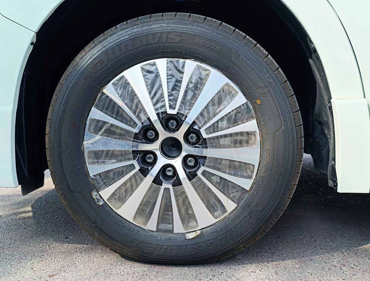 تويوتا جرافينا PREMIUM, 3.5L V6 PETROL A/T, "4 CAMERAS, RWD, FULL OPTION (CODE #  67953)