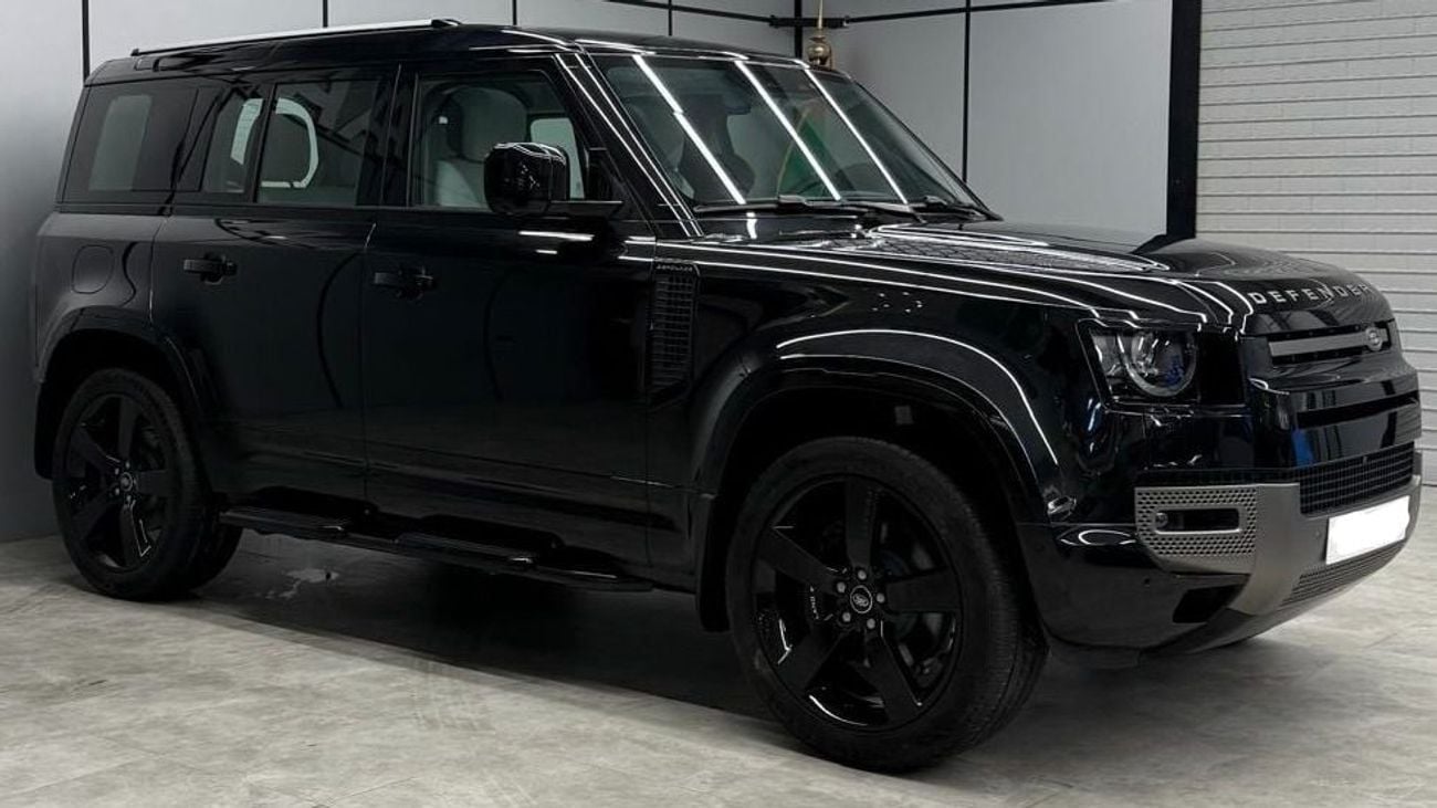 لاند روفر ديفندر 110 X-Dynamic HSE P400 3.0L