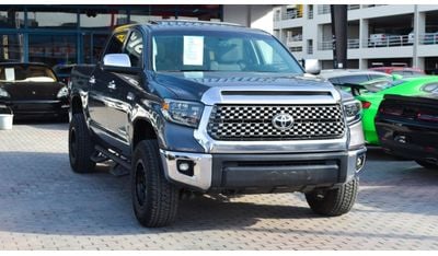 Toyota Tundra 5.7 L SR5