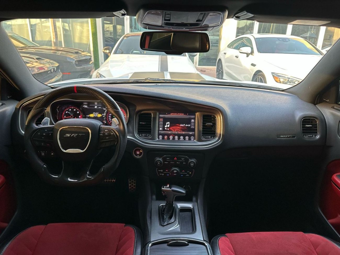 Dodge Charger SRT Hellcat 6.2L (717 HP)