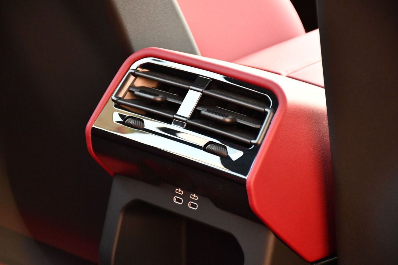 بي أم دبليو 520i BMW 520i Luxury gcc 2026