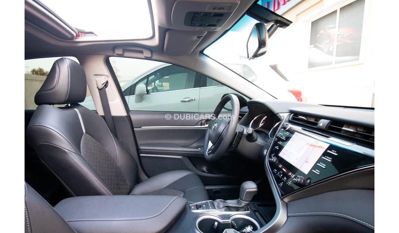 تويوتا كامري XV70