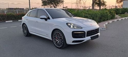 Porsche Cayenne CANNYE COUPE GTS V8 4.0 TWIN TURBO 2021 GCC FSH +WARRANTY AL NABOODA FULL OPTION -ORGINAL PAINT 100%