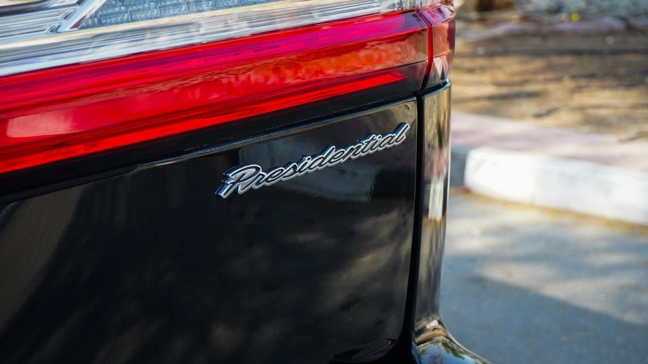 لينكولن نافيجاتور Presidential 3.5L PRESIDENTIAL 202 GCC SPECS!! WARRANTY AND SERVICE CONTRACT FROM AL TAYER