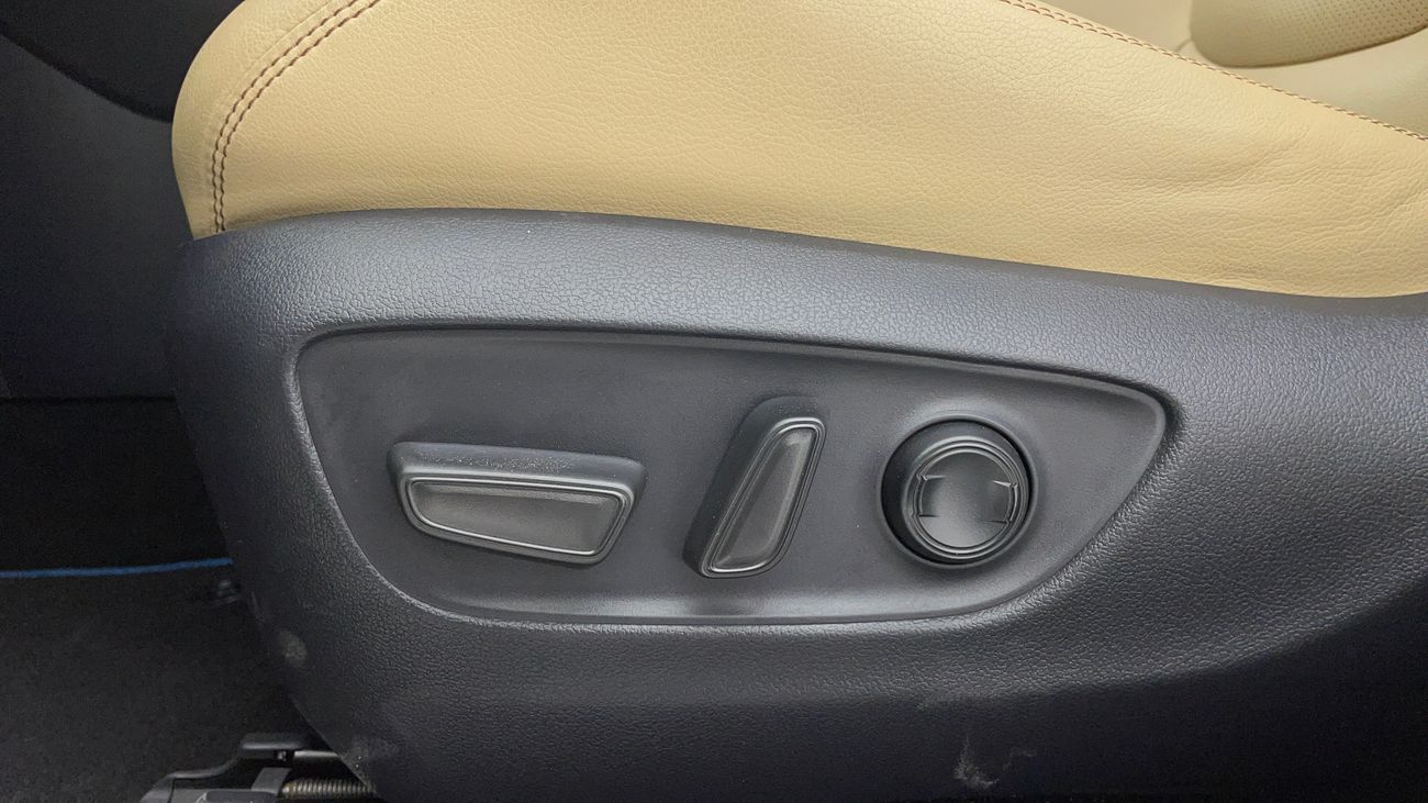 Toyota RAV4 VXR HYBRID 2.5 | Zero Down Payment | Free Home Test Drive