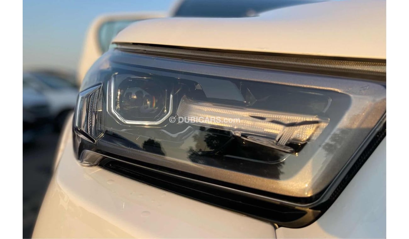 Toyota Hilux GR Sport GR-Sport 2022, Petrol, 18inch Rim, Power Seats, 4WD,  360 Camera