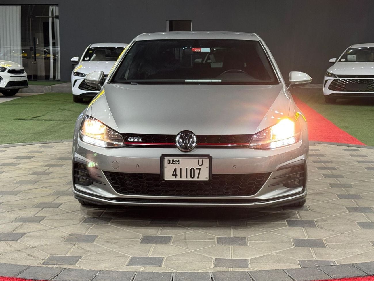 Volkswagen Golf GTI SEL 2.0T