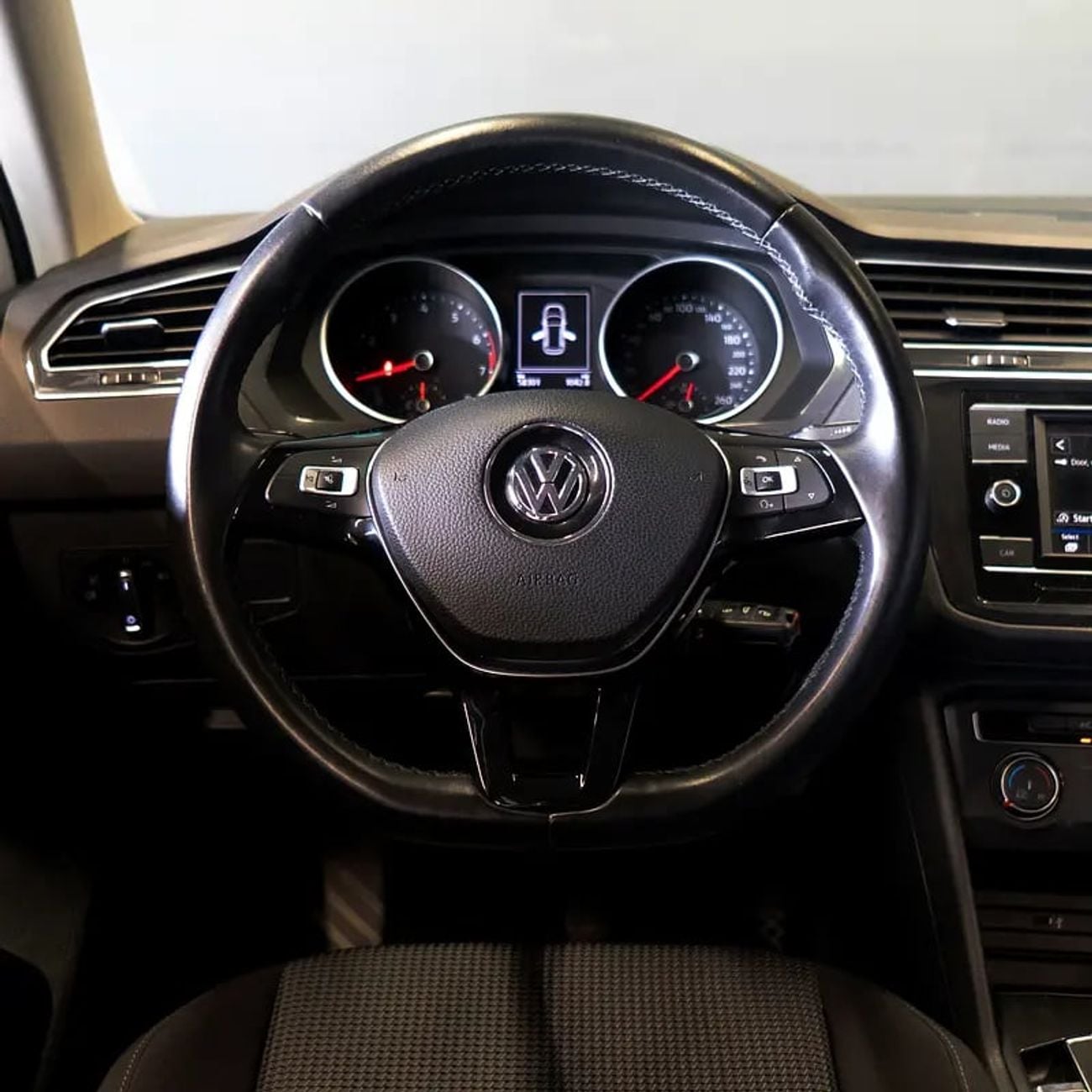 فولكس واجن تيجوان SE 2.0L 1,118 pm • 0% Downpayment • SE • 1 Year Warranty