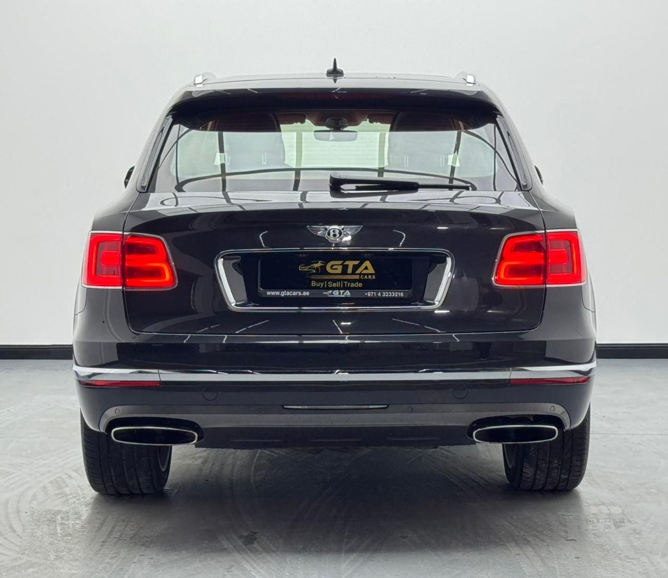 بنتلي بينتايجا 2017 Bentley Bentayga, Full Service History, Feb 2028 GTA Service Pack, Excellent Condition, GCC