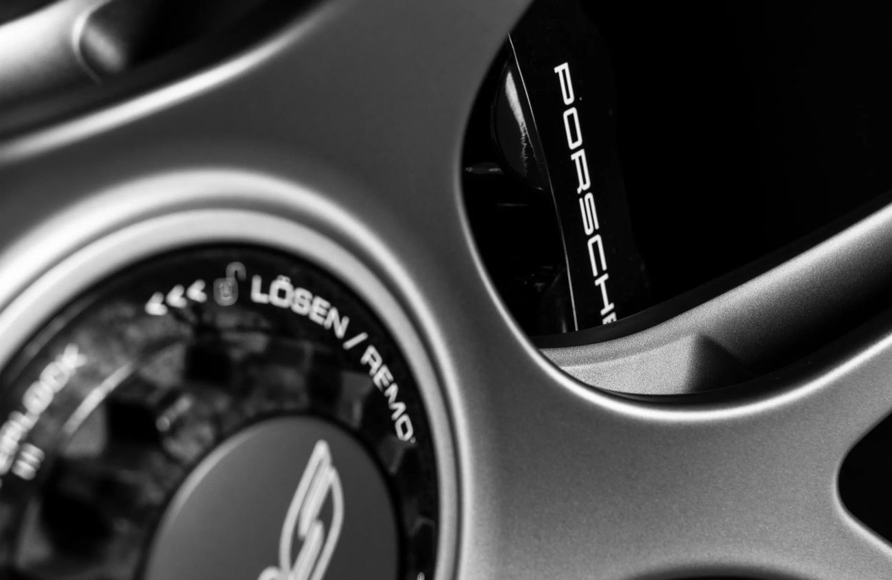 بورش 911 4.0L F-6 Naturally Aspirated Engine