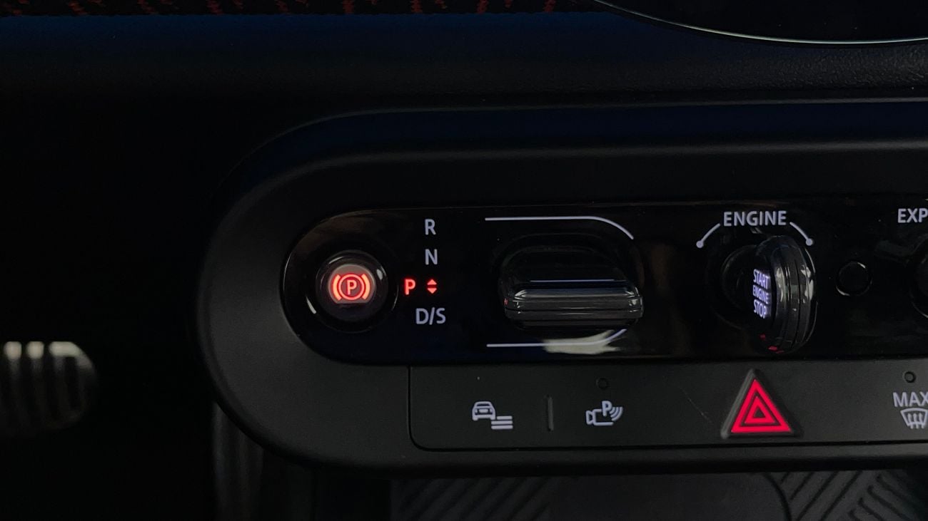 ميني كنتريمان JOHN COOPER WORKS ALL4 2 | بدون دفعة مقدمة | اختبار القيادة في المنزل