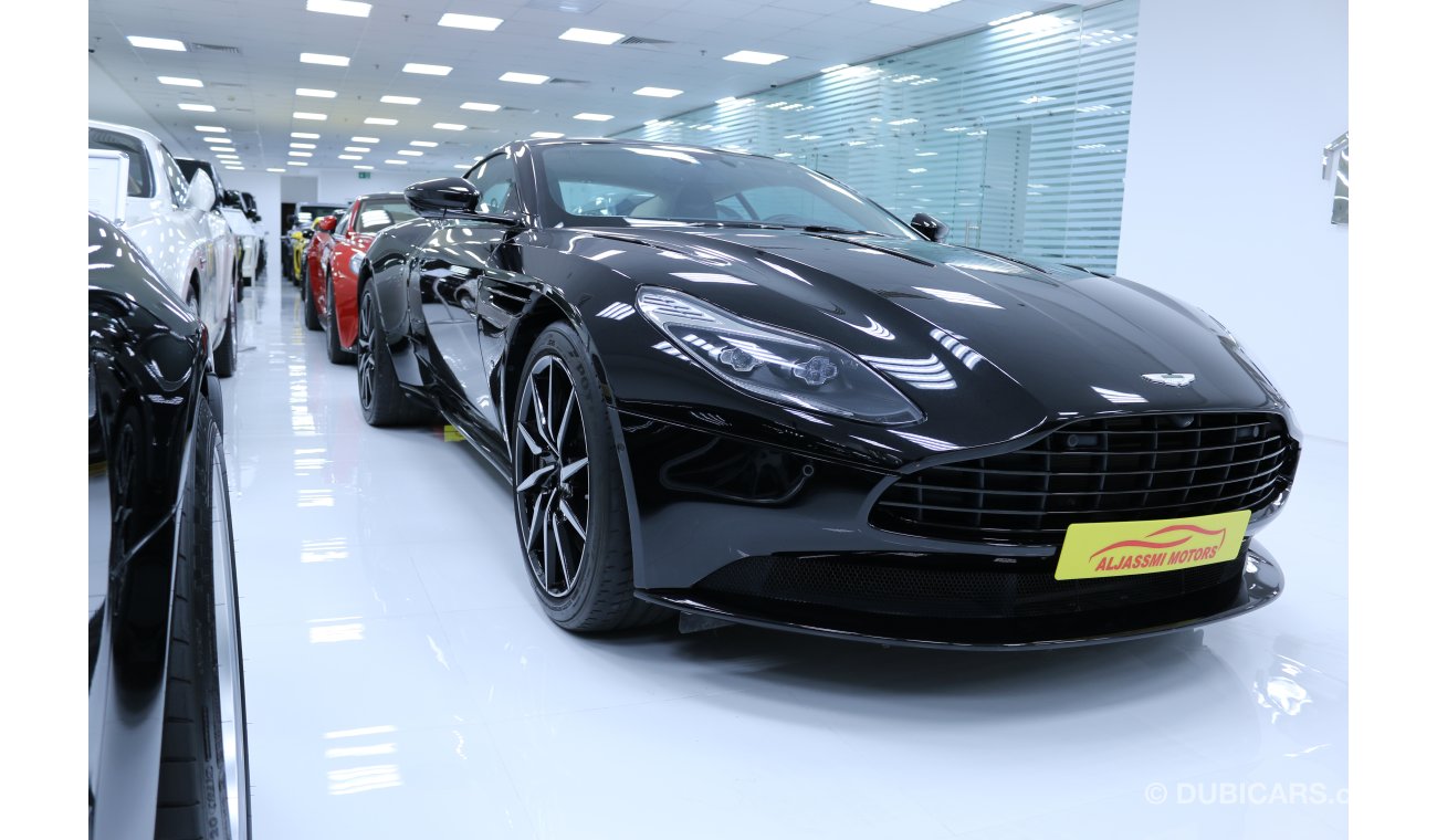 أستون مارتن DB11 ASTON MARTIN DB-11 MODEL:2017