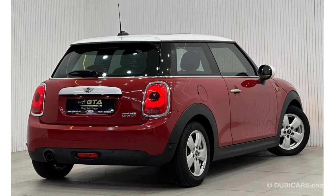 Mini Cooper Std 2015 Mini Cooper, Service History, Excellent Condition, GCC