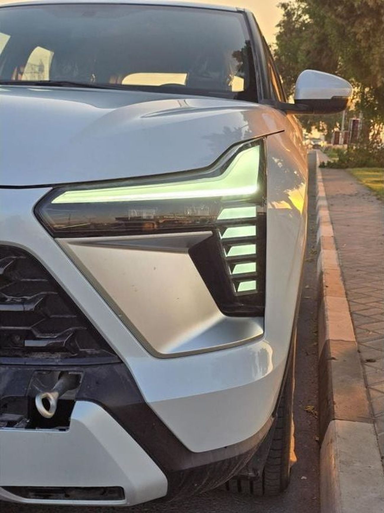 ميتسوبيشي إكس فورس Mitsubishi X-FORCE Black edition 1.5L suv fwd Petrol 2025
