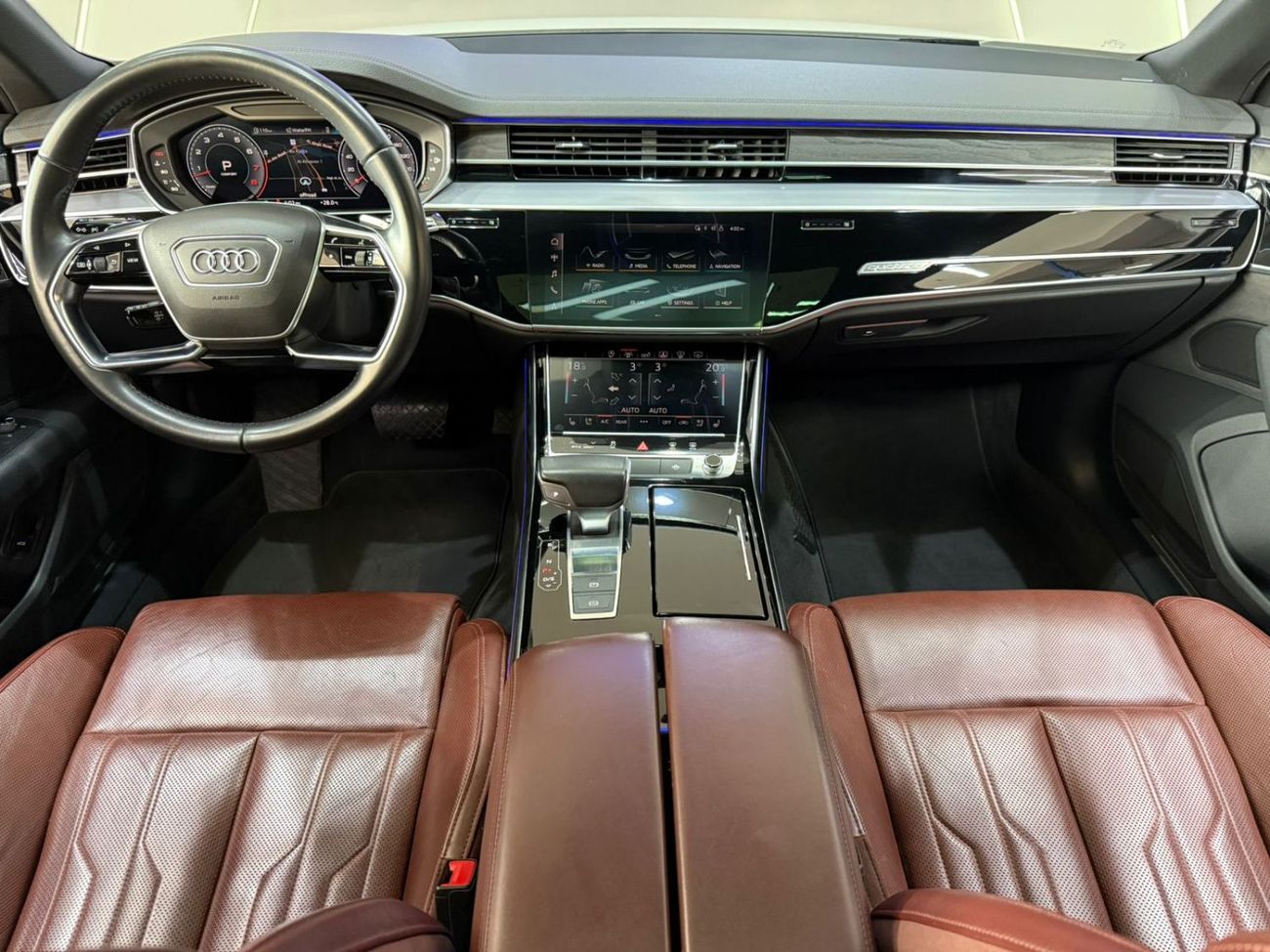 Audi A8 L 55 TFSI quattro Full Option 3.0L