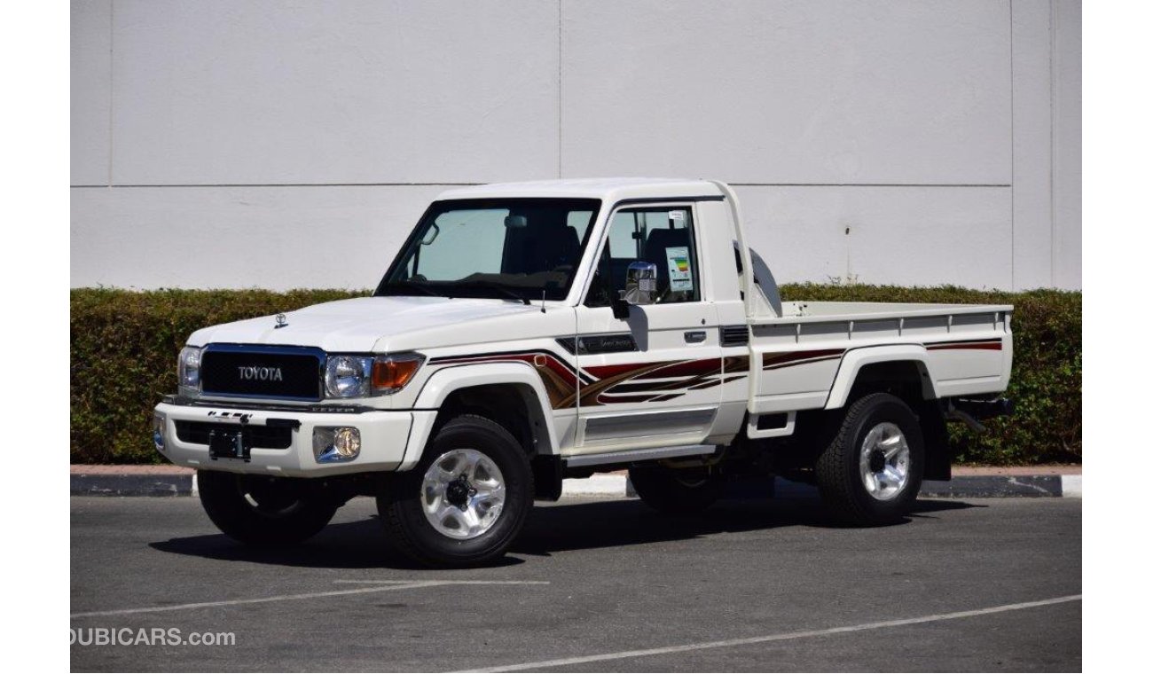 Toyota Land Cruiser Pick Up 79 SINGLE CAB LX-V V6 4.0L PETROL  4WD MANUAL TRANSMISSION