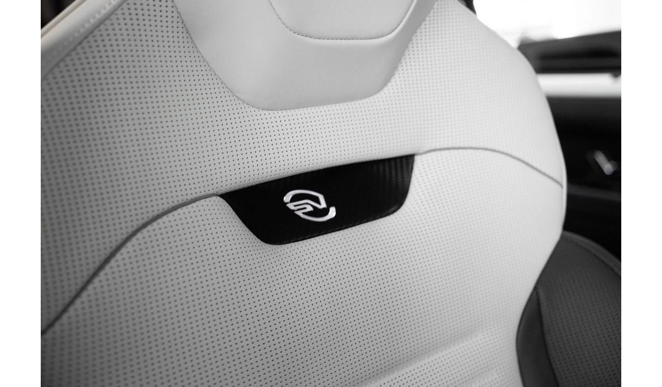 Land Rover Range Rover Sport SV Edition one