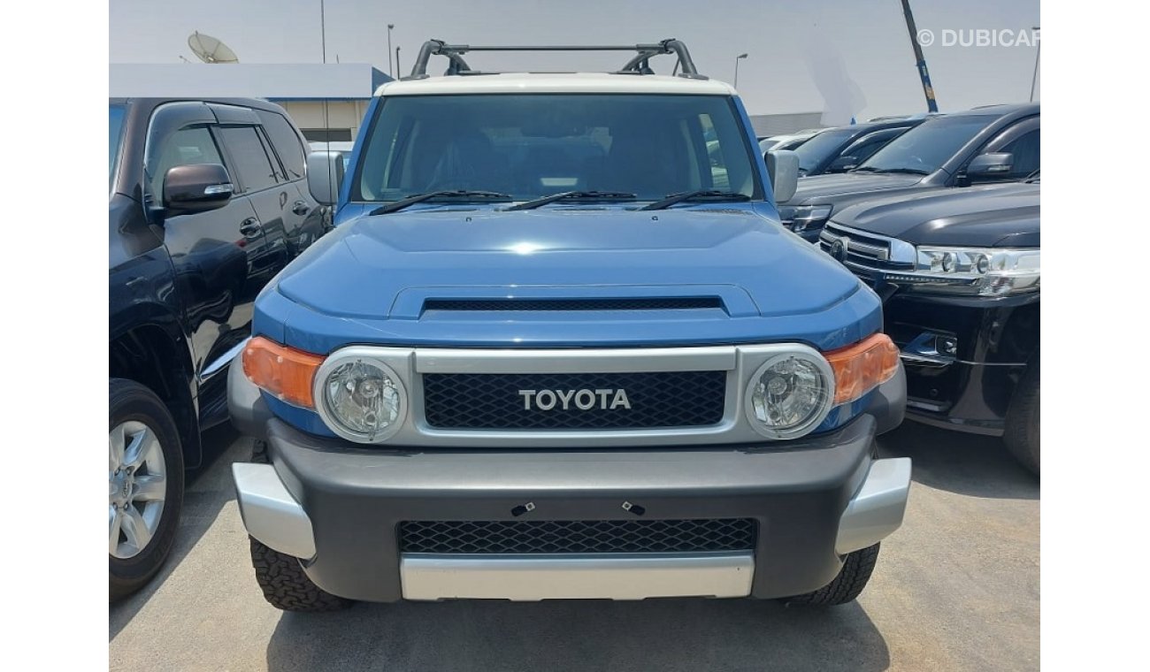 Toyota FJ Cruiser PETROL 4.0L RIGHT HAND DRIVE