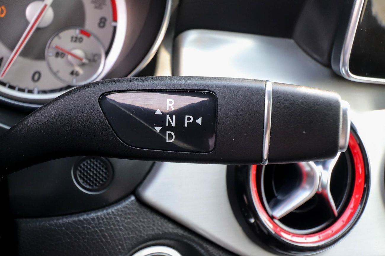 Mercedes-Benz CLA 250 C117