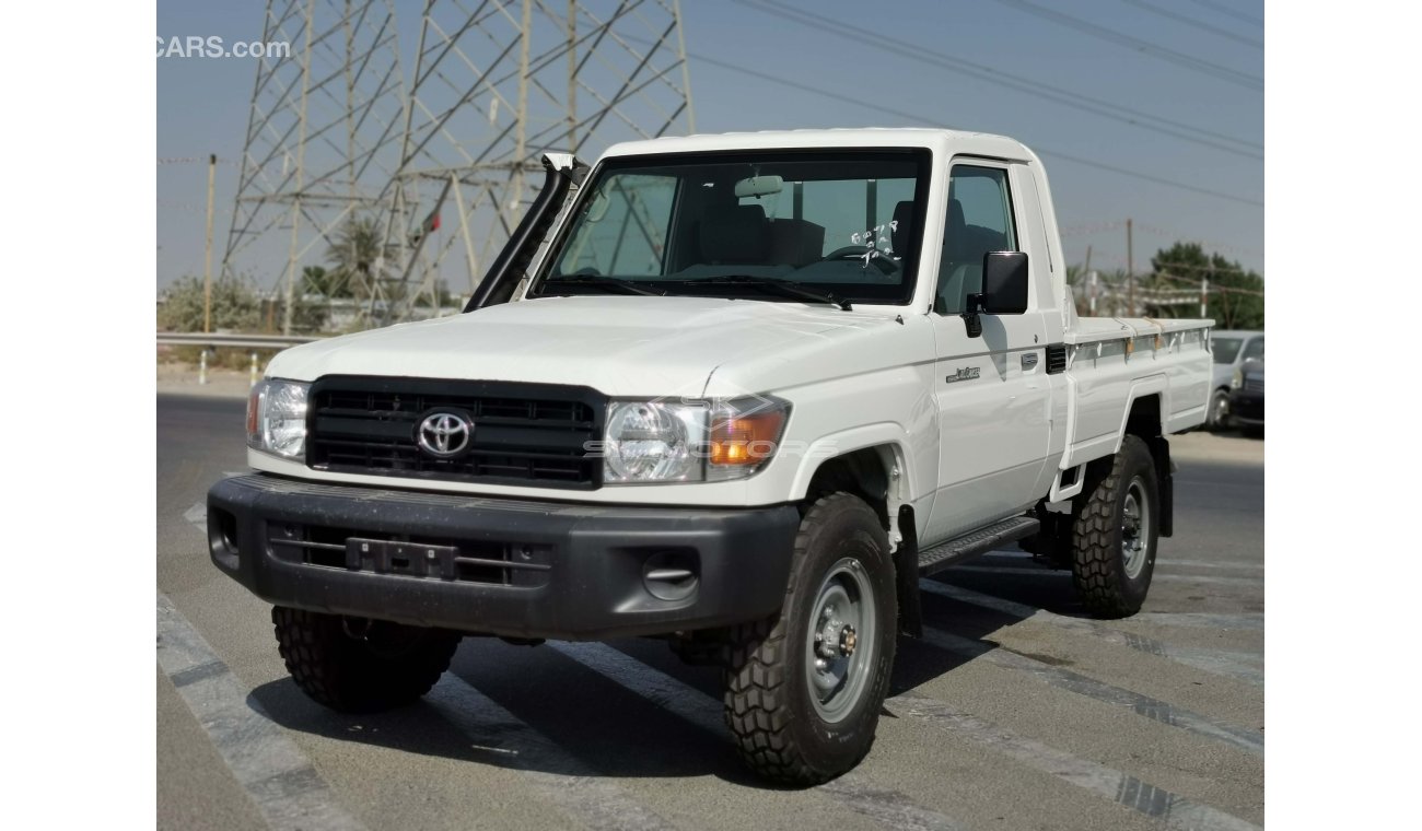 Toyota Land Cruiser DIESEL,4.2L,V6,DIFF LOCK,SINGLE/CAB,PIKCUP,2022MY ( EXPORT ONLY)