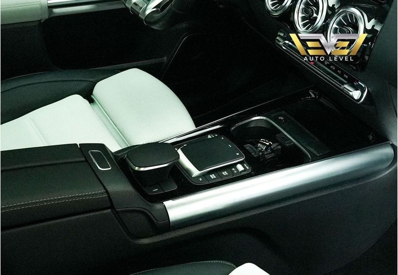 Mercedes-Benz GLA 45 AMG Mercedes GLA 45 AMG 2022 - 7 Years warranty + 7 Years Service Contract