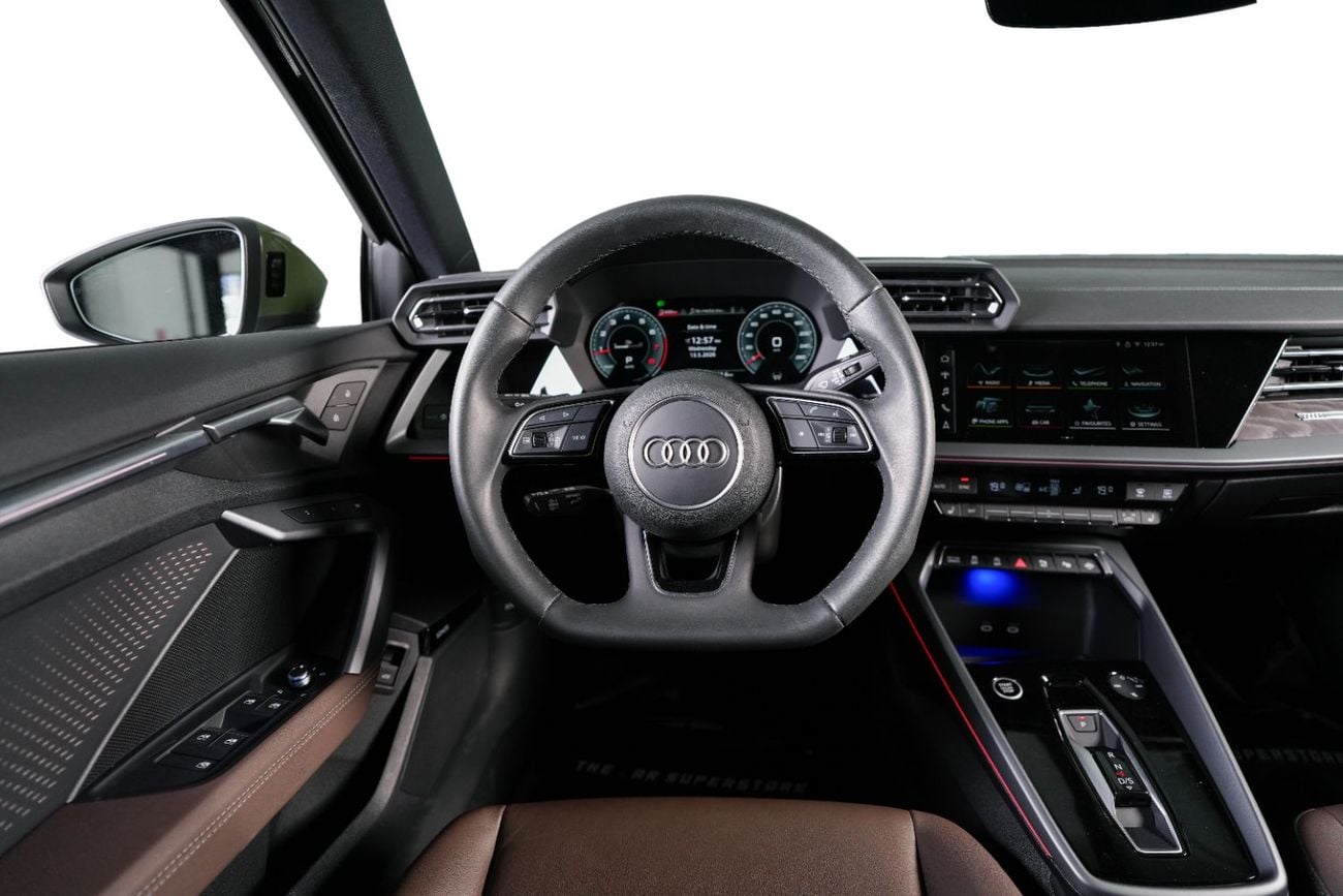 Audi A3 35 TFSI S Line 1.4L S line-GCC-District Green--Audi warranty & service valid till 2030