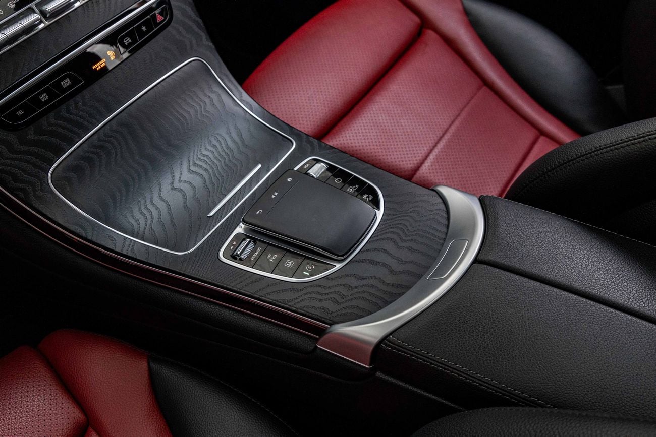 مرسيدس بنز GLC 200 GLC 200 | 3,525 P.M | 0% Downpayment | Excellent Condition!