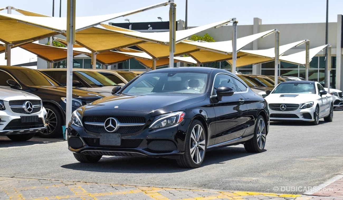 مرسيدس بنز C 300 كوبيه American specs