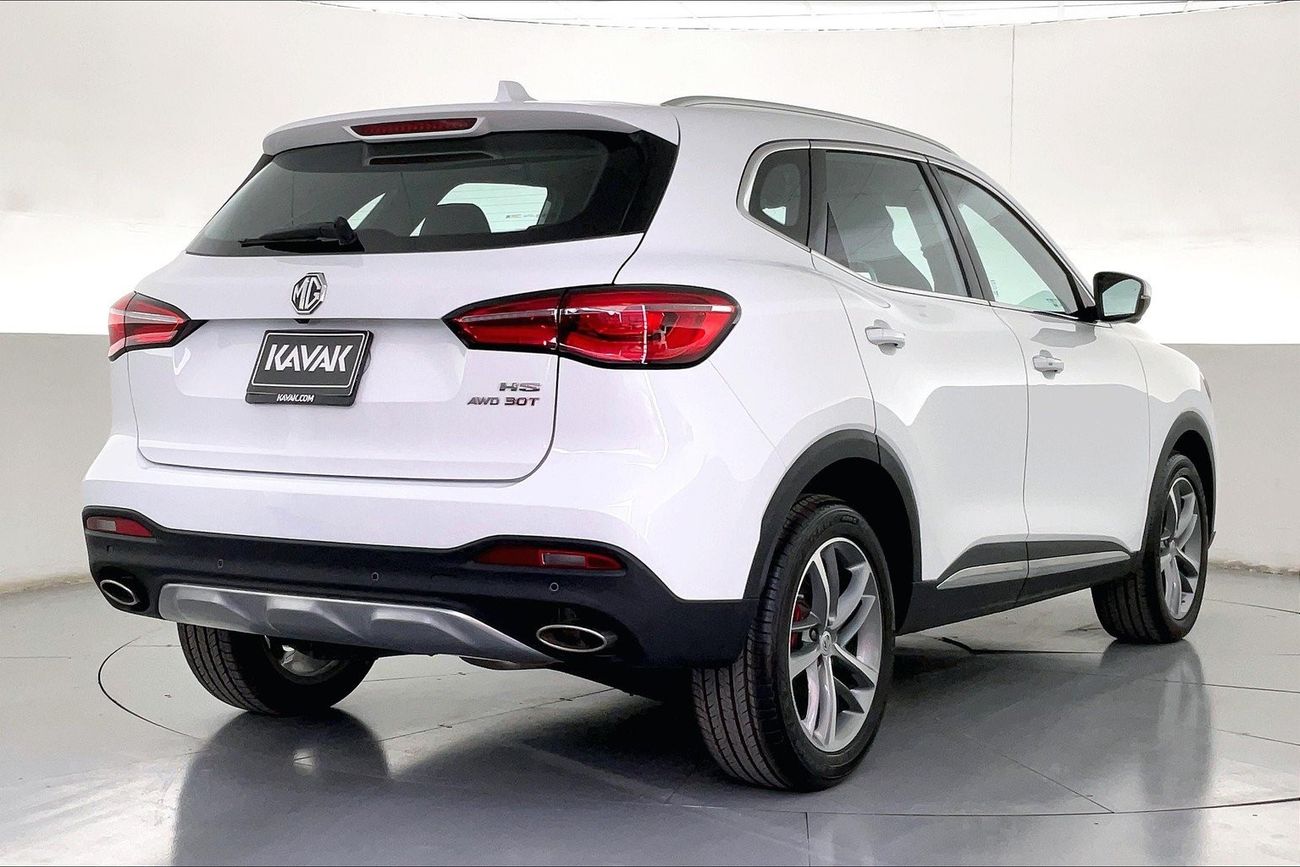 أم جي RX8 Comfort | ضمان مجاني لمدة عام | 0 دفعة أولى