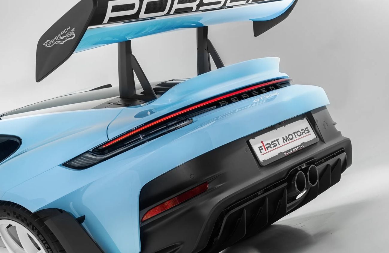 Porsche 911 4.0L F-6 Naturally Aspirated Engine