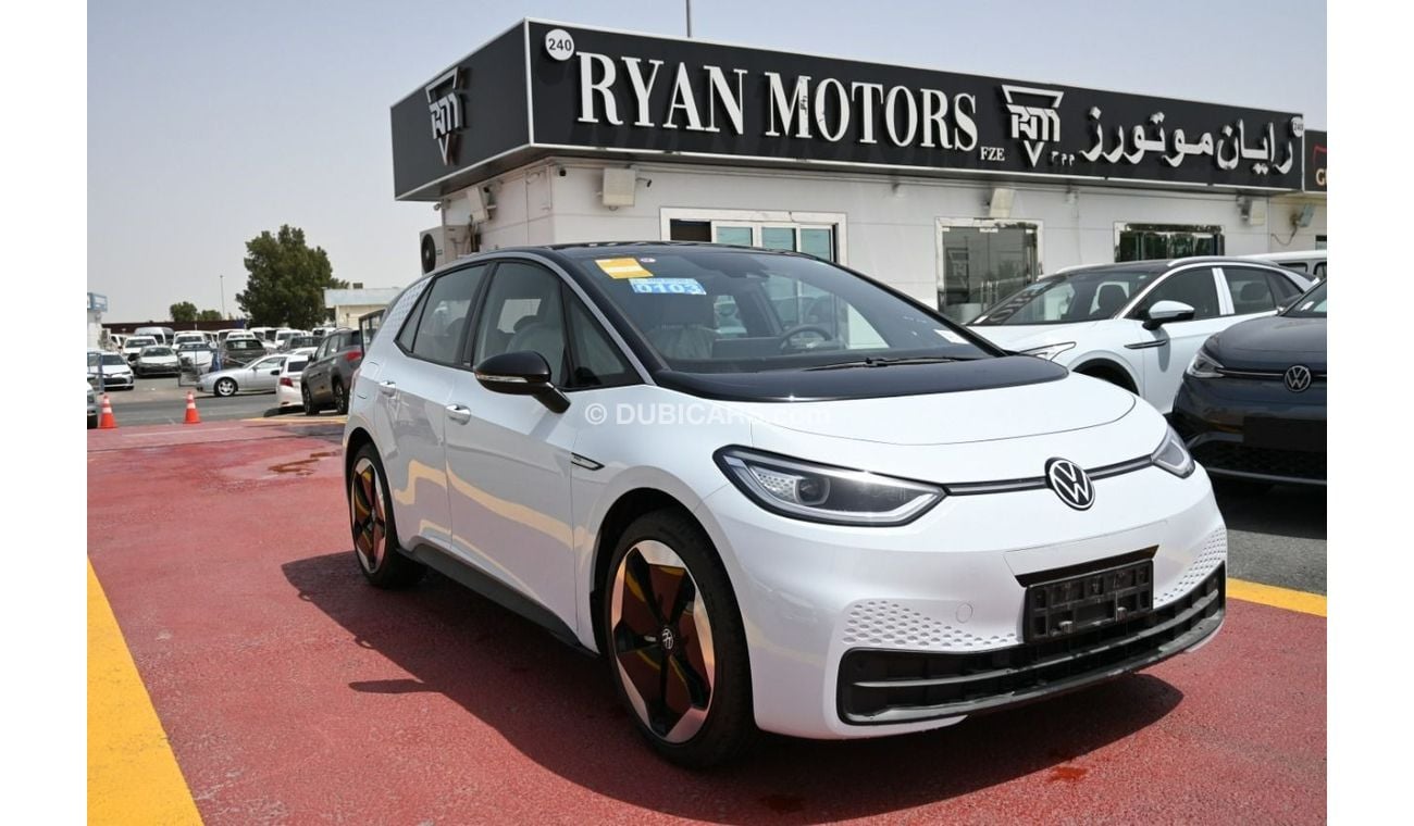 Volkswagen ID.3 Volkswagen ID3 PRO, FWD, 5 Doors Features: Electric Engine, 20inch Alloy wheels, Close Panoramic Roo