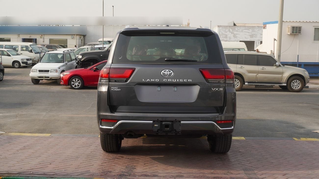 Toyota Land Cruiser VXR TWIN TURBO 3.5L V6