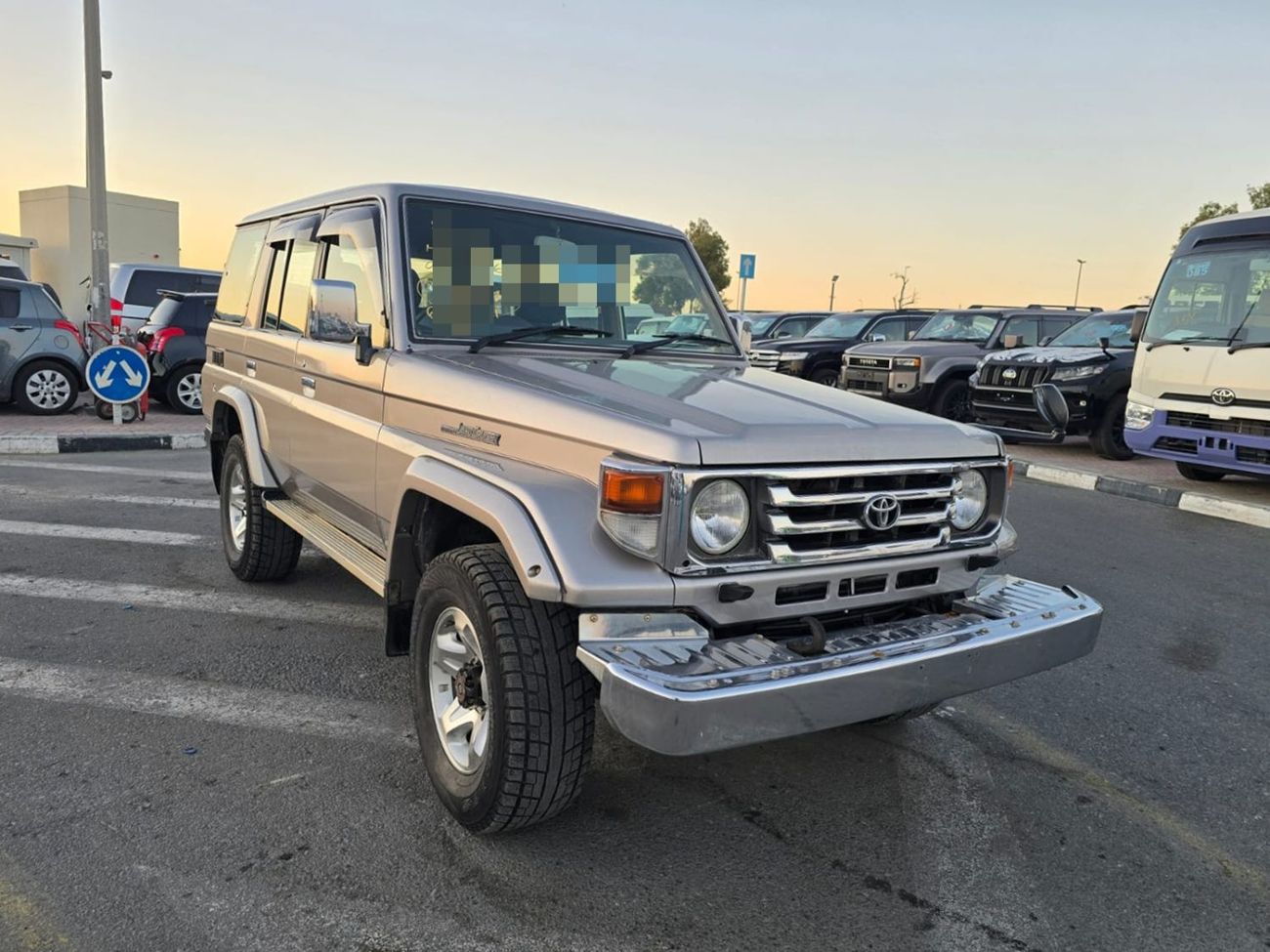 تويوتا لاند كروزر TOYOTA LAND CRUISER SUV RHD 2001 MODEL 4.1 L DIESEL MANUAL(PM03166)