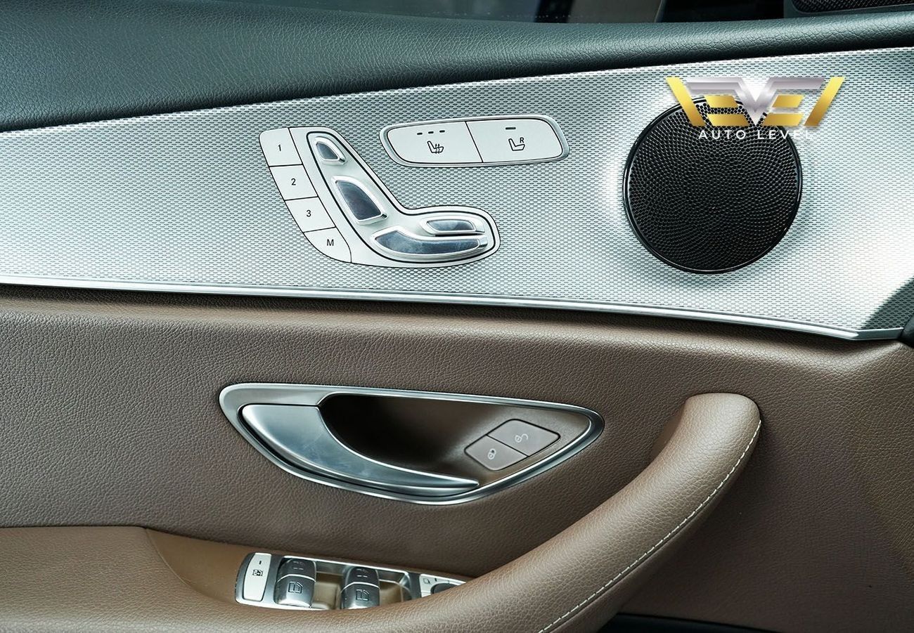 مرسيدس بنز E300 MERCEDES E300 2019 - 7 Years warranty + 7 Years Service Contract