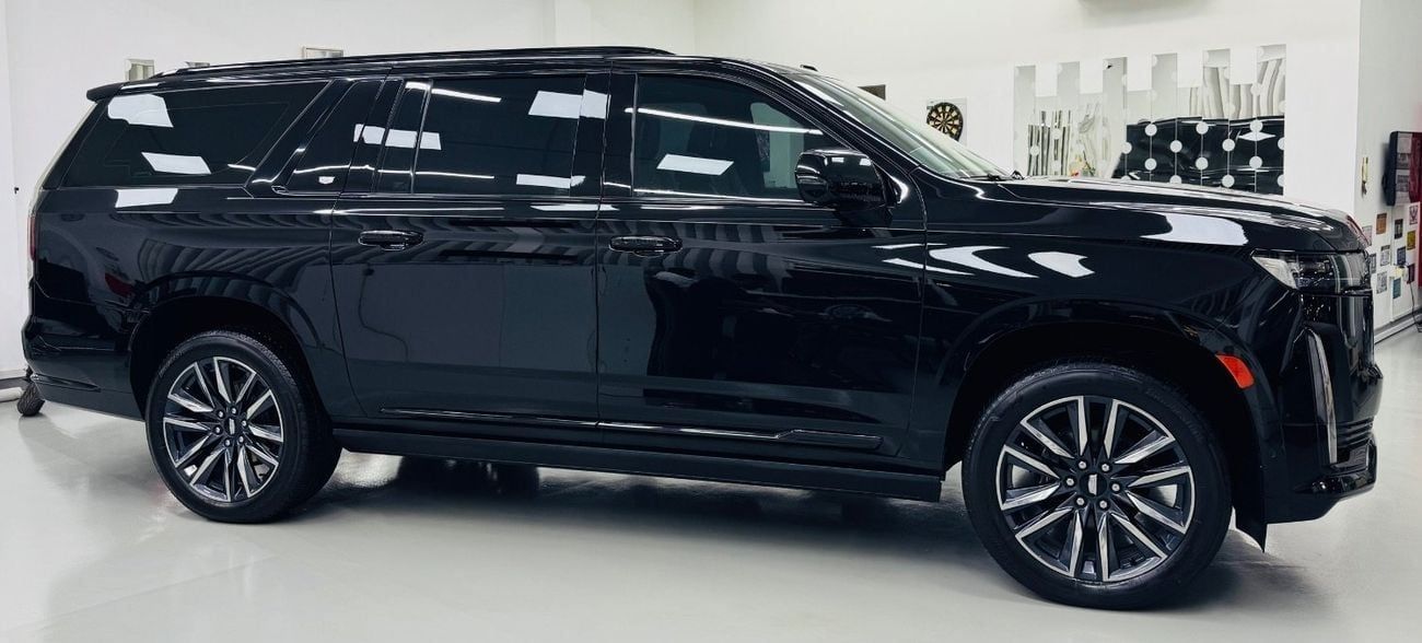 Cadillac Escalade Sport Platinum 6.2L 4WD