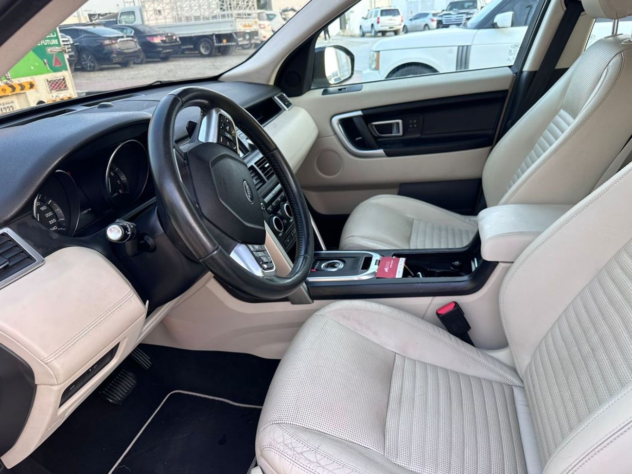 لاند روفر دسكفري