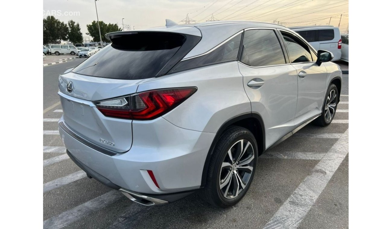 Lexus RX350 2017 Lexus RX350 Full Option With Radar In Great Condition