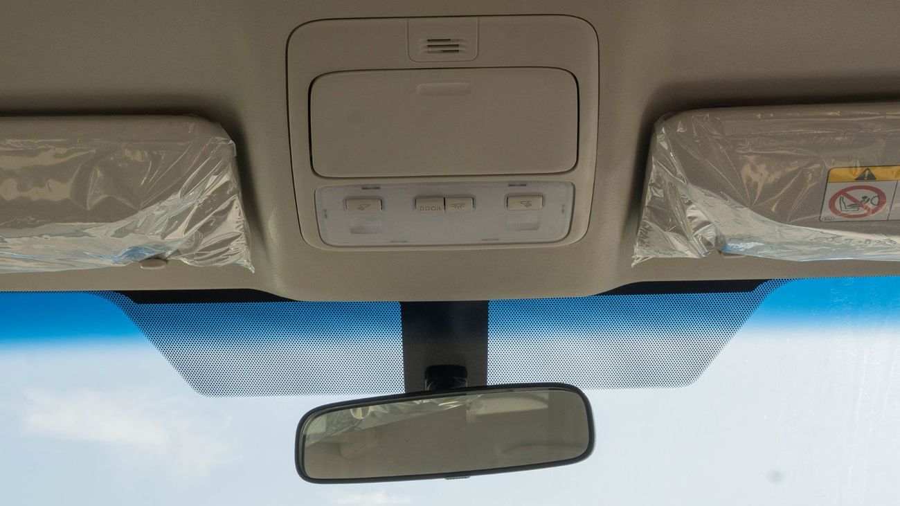 Toyota Hilux 2025 Toyota Hiace GL 2.8L MT Diesel with Leather Seat