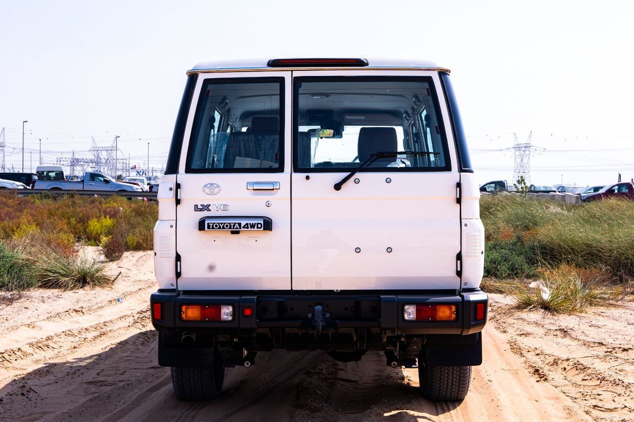 Toyota Land Cruiser Toyota Land Cruiser 2026 70 Series 76 4.0L 4WD 5-door