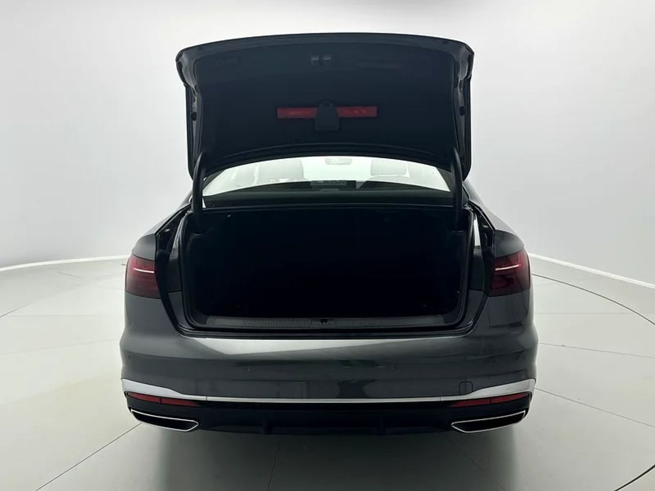 Audi A4 Sedan S line 35 TFSI 150hp (Ref# 080135)